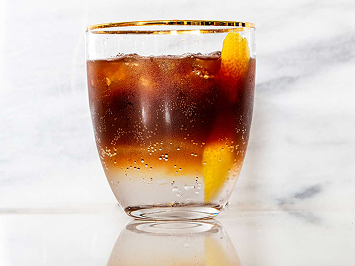 dia_cafe_spiced_coffee_tonic