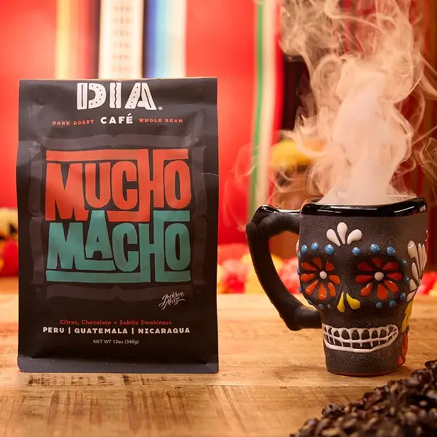 dia_cafe_mucho_macho_coffee_beans