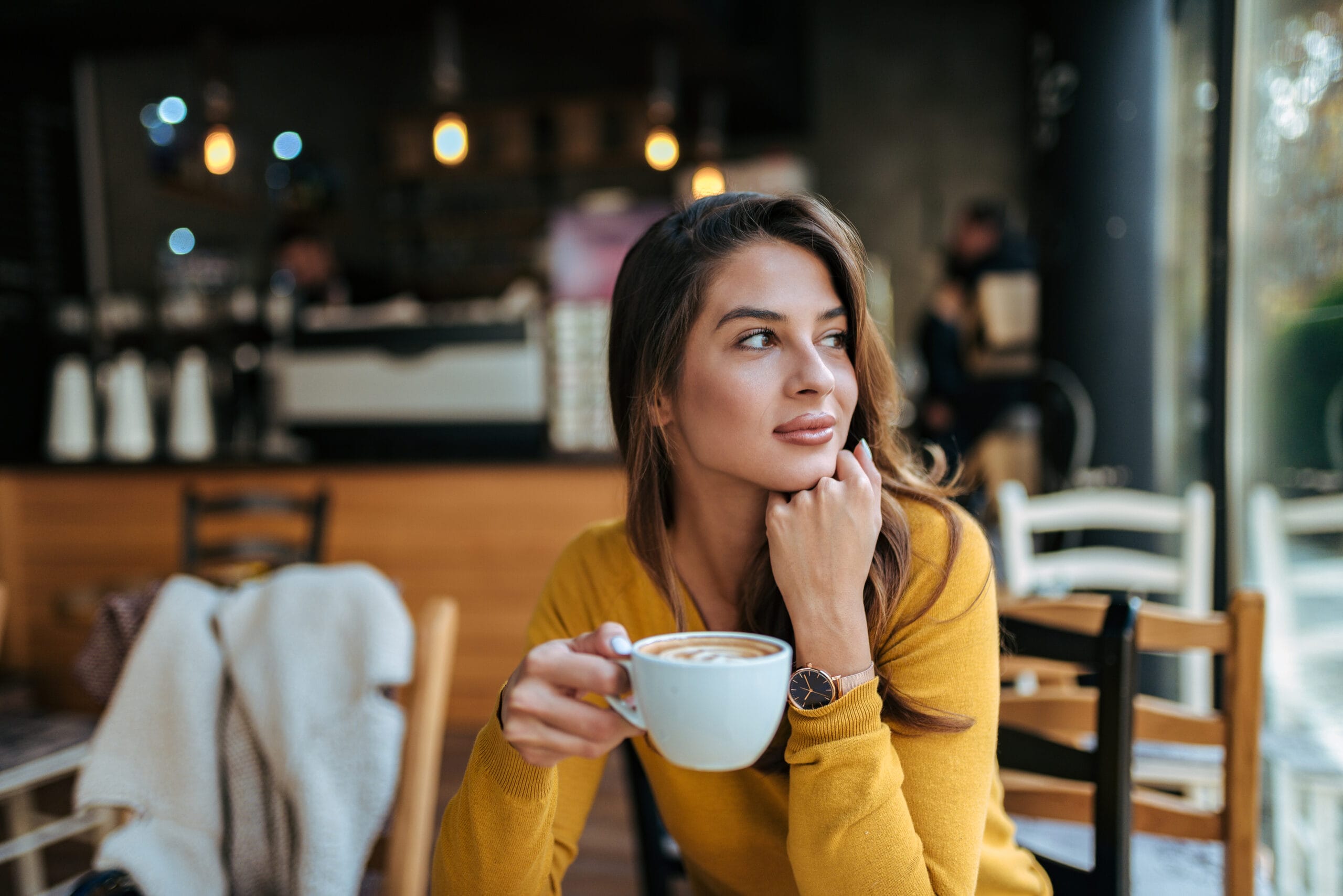 dia_cafe_millennial_drinks_coffee